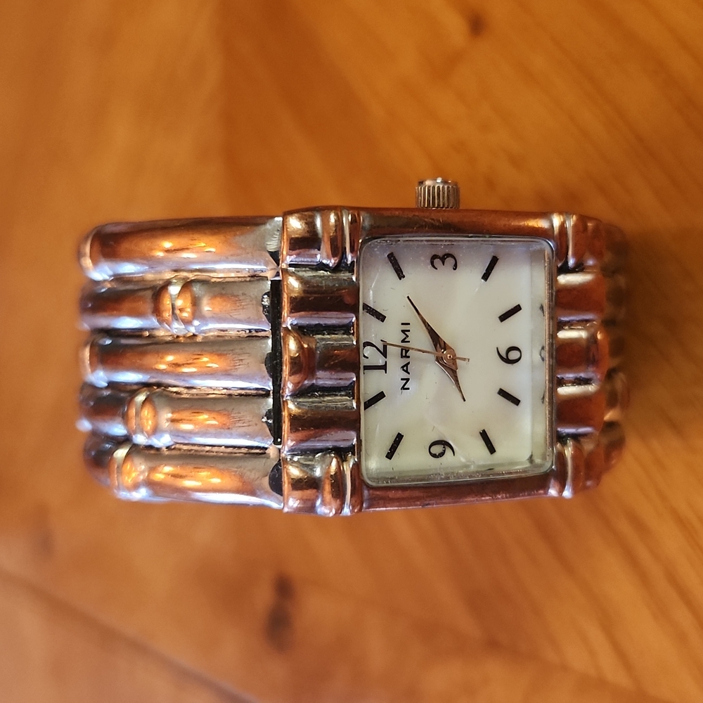 Narmi Women's Stainless Steel Back, Silver/Gold Bracelet Watch, GUC